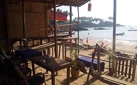 Cafe Del Mar by The Beach